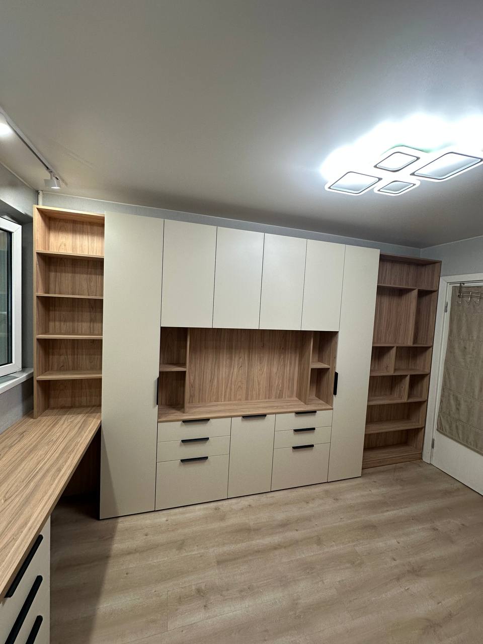 Стенка в гостиную